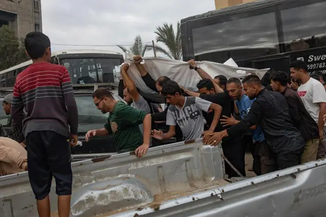 Israël a rendu à Gaza 30 corps de Palestiniens en échange de deux dépouilles d’otages (hôpital)