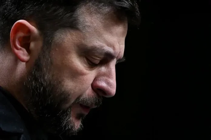 Zelensky rejette l’ultimatum de Washington : dignité ukrainienne face aux pressions croisées