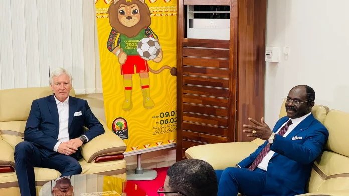 Lions indomptables : Mouelle Kombi confirme le départ de Brys