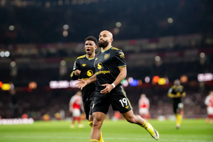 Angleterre: United stoppe Arsenal et relance la course au titre