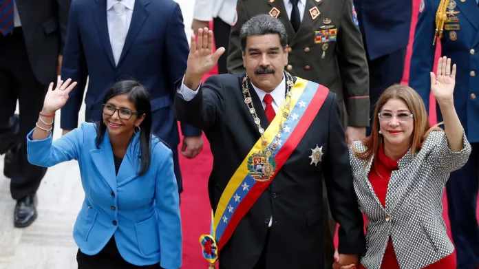 Venezuela : Nicolas Maduro, chute d’un homme du peuple à la poigne de fer