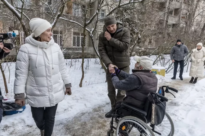 Kiev: La souffrance de personnes âgées privées de chauffage