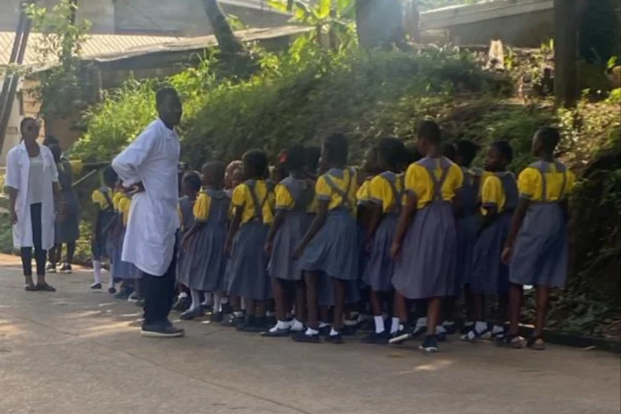 Logbaba : Les élèves déjà au pas pour la fête de la jeunesse