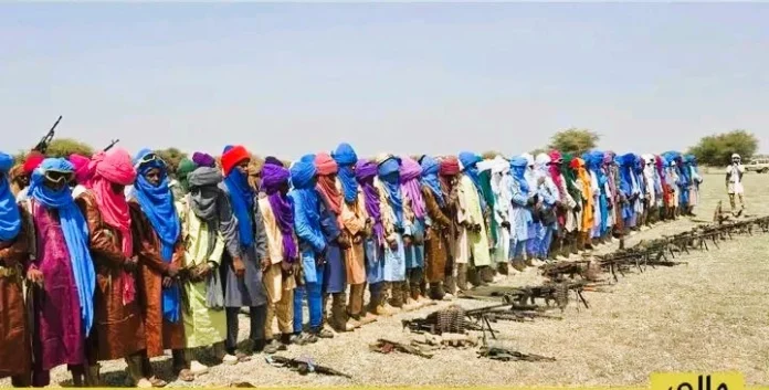 Libération des jihadistes contre le carburant au Mali: l’armée malienne dément tout accord avec les groupes armé