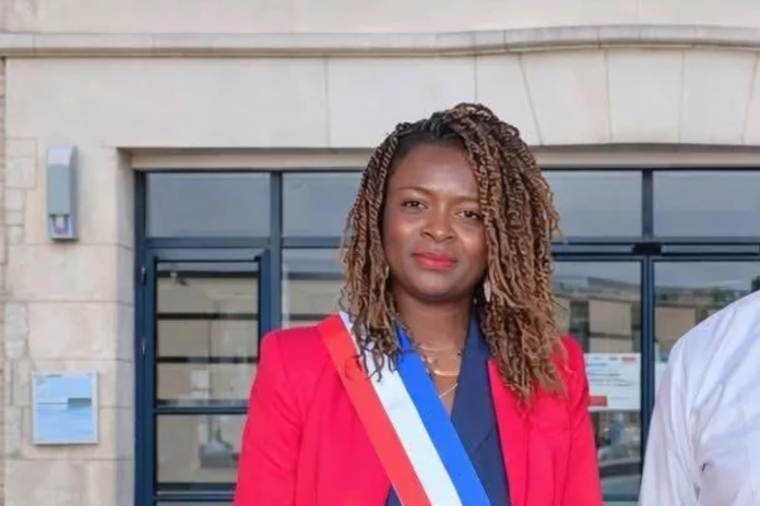 Une femme d’origine camerounaise élue maire en France
