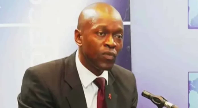 Valère Bessala : L’homme politique soutient sa thèse en droit public