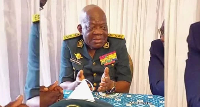 Nécrologie : Le Général Camille Nkoa Atenga repose à Okola