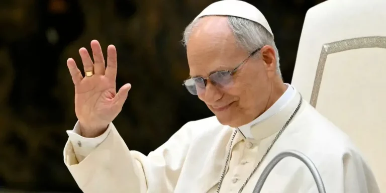 Pape Léon en tournée en Afrique : onze jours, quatre pays, un pontificat engagé