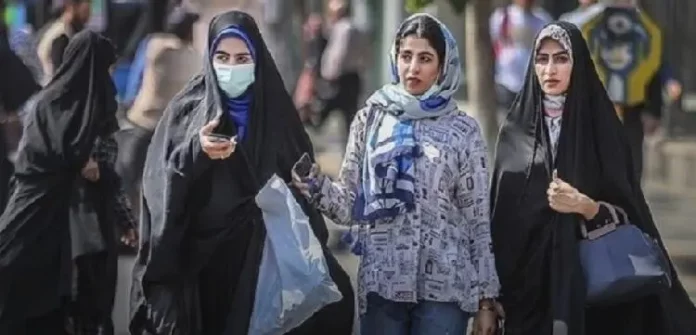 Iran : Sans voile, mais sans liberté