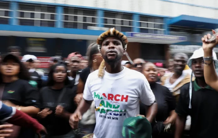 Afrique du Sud : Des migrants pris pour cible