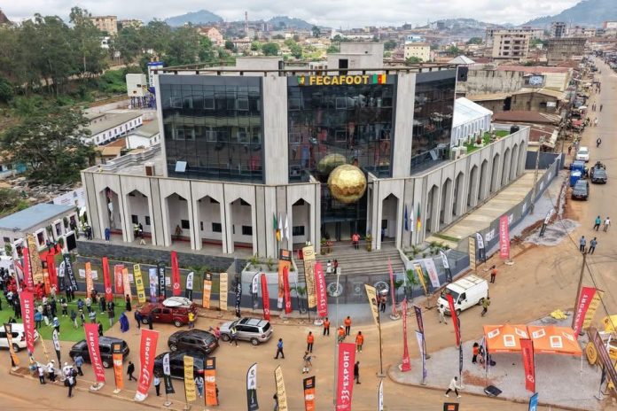 Inauguration de la Fecafoot : Samuel Eto’o rend hommage à Iya Mohamed