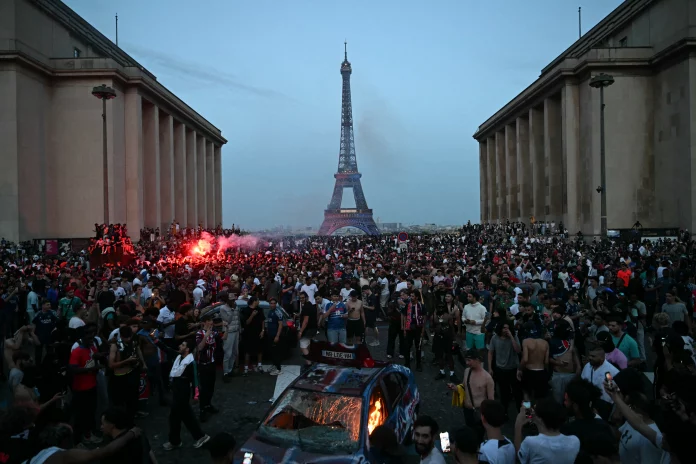 PSG champion d’Europe : Paris entre liesse et tensions après le back-to-back