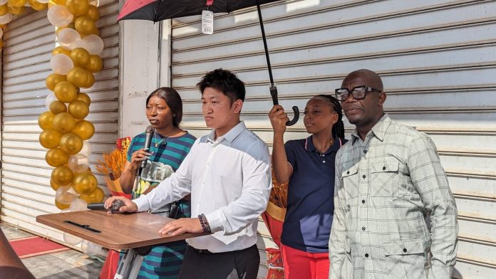 Après le scandale : Sino Mart relance ses activités