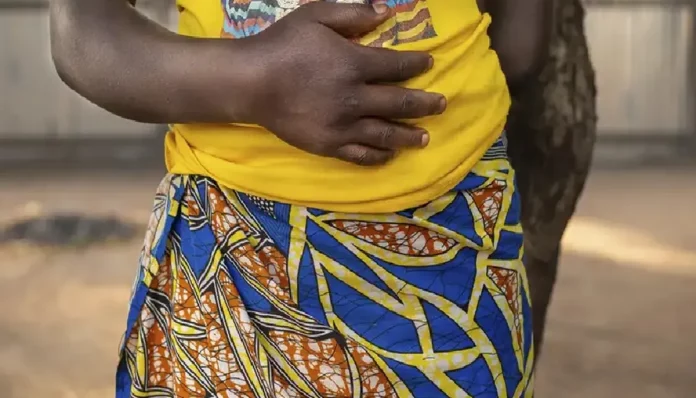 Douala Bassa : Deux grossesses en deux temps