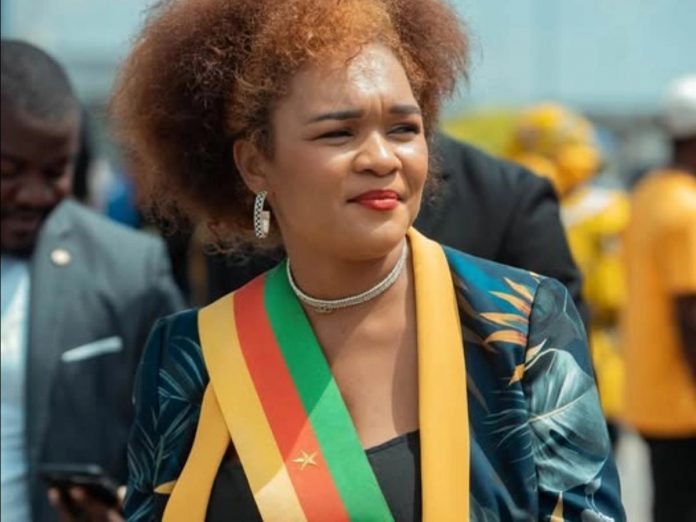 PCRN : Derrière le portrait effacé de Nourane Fotsing, l’ère du « clash » algorithmique