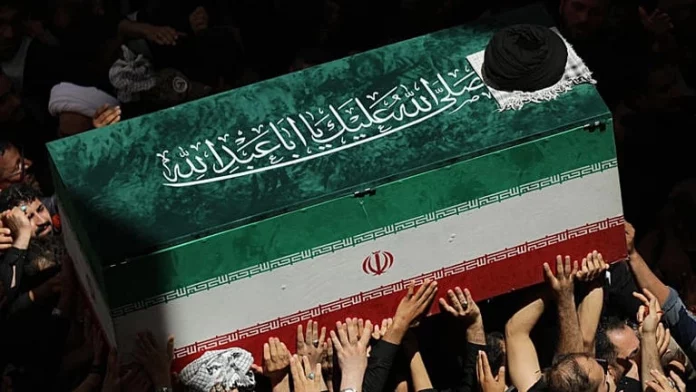 Inhumation de l’ayatollah Khamenei au mausolée de Reza