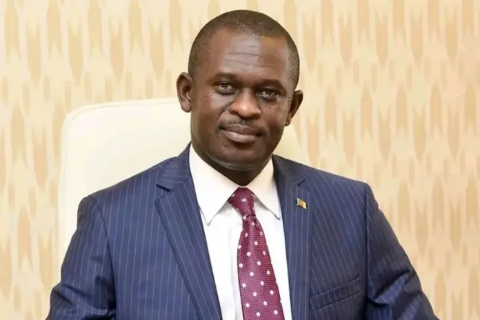 Affaire du « faux décret » : Oswald Baboke auditionné