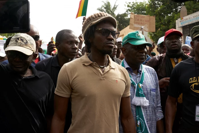 Chroniqueur Ras Bath condamné à dix ans de prison au Mali