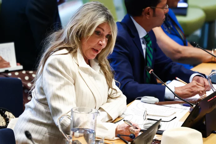 Course au secrétariat général : cinq femmes et trois hommes en lice à l’ONU