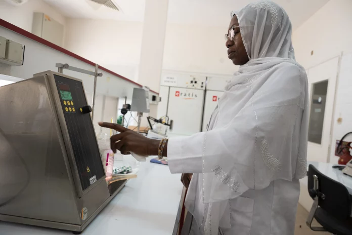 Traitement contre la drépanocytose : le Sénégal produit le premier générique d’hydroxyurée