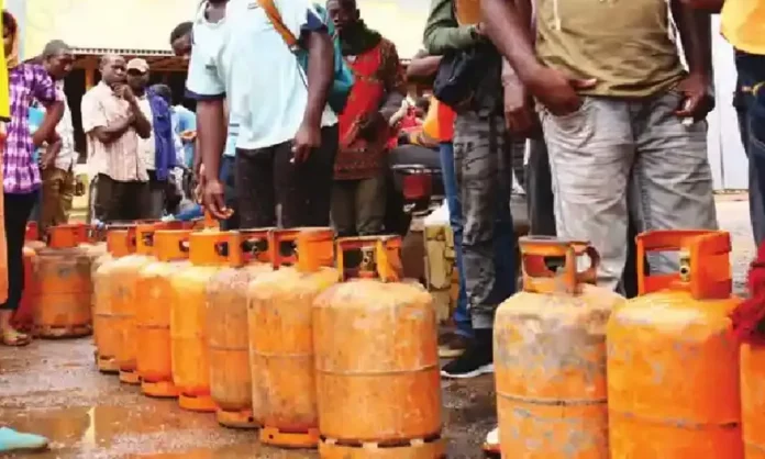 Cameroun : Pénurie du gaz Sctm et du pétrole lampant