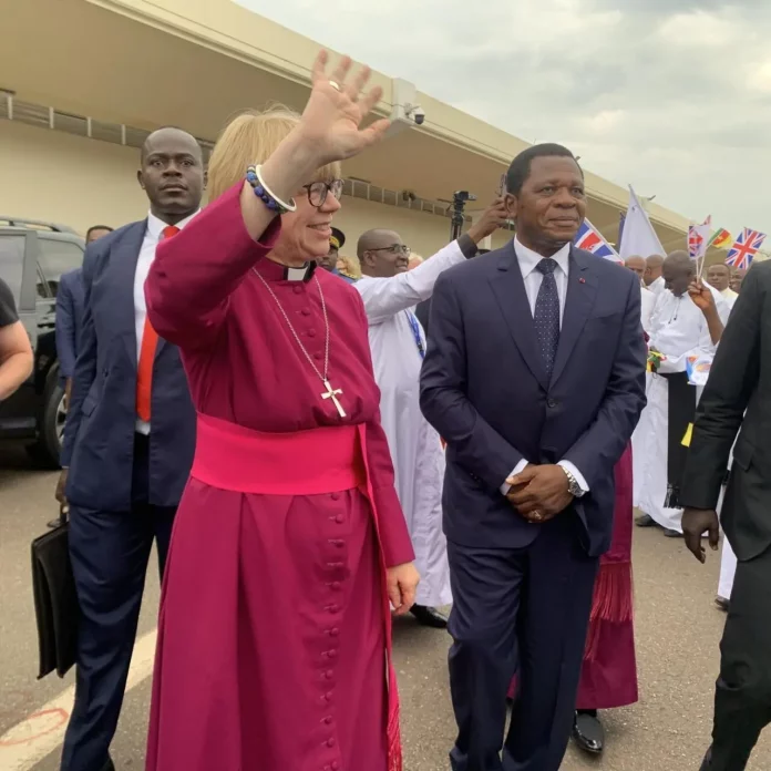 Cameroun anglophone : visite de la cheffe de l’Église anglicane