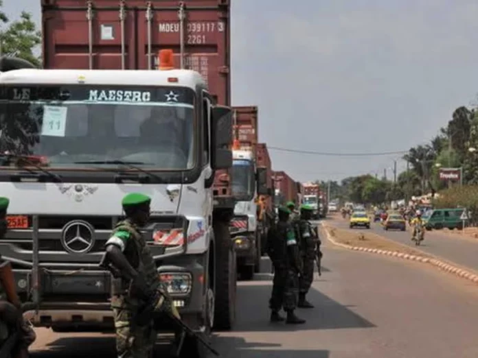 Cameroun : Les transporteurs lancent un préavis de grève