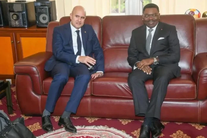 INTERPOL à Yaoundé : l’illusion de l’absolution et le piège du protocole