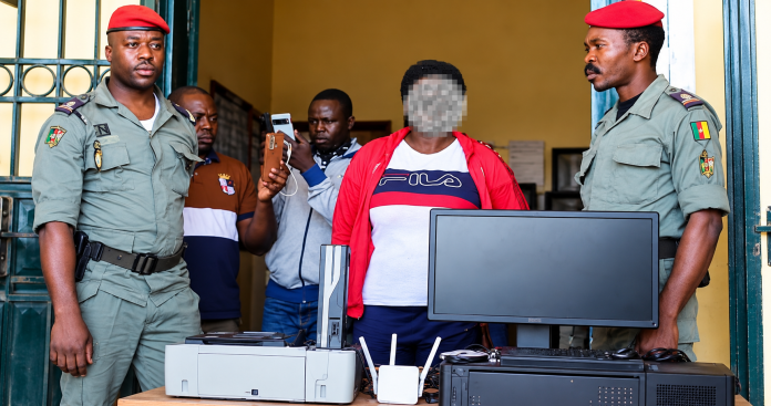 Yaoundé : Une gérante de secrétariat interpellée pour faux documents